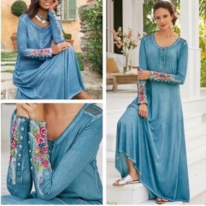 Solft Surroundings long blue Dress with amazing Embroidered flower sleeves PSx